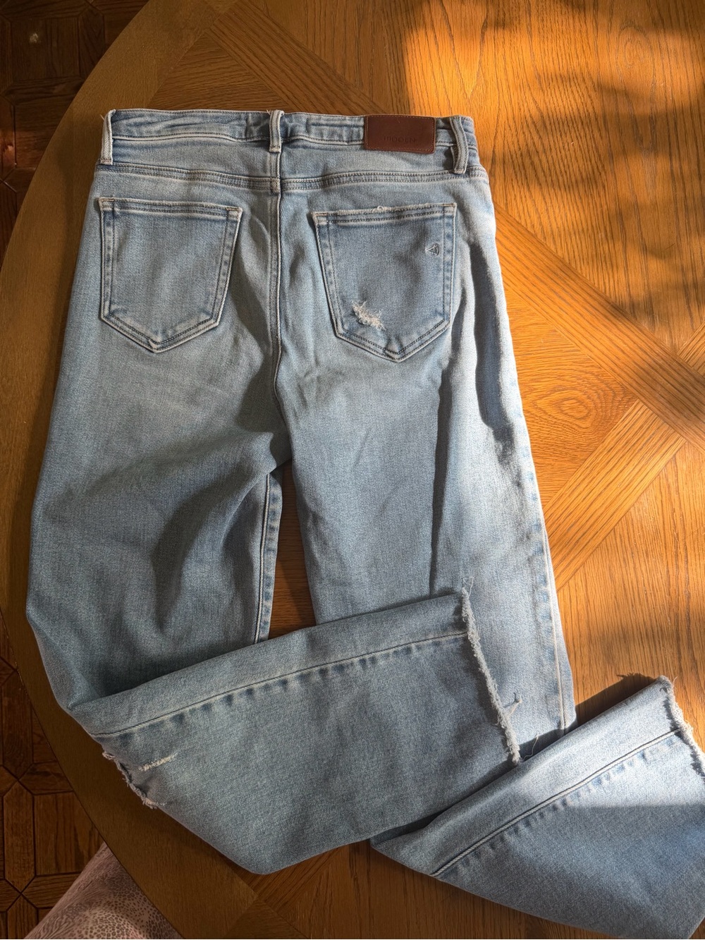 Hidden Los Angeles Light Wash Denim Jeans